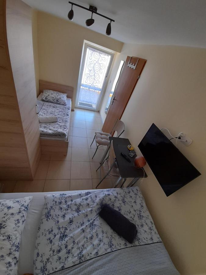 Pokoje Freedoor Ługniany Exterior foto